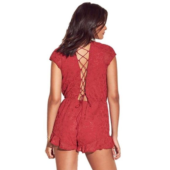 Lovers and Friends Hey Babe Lace Back Romper NWT S - Picture 2 of 8